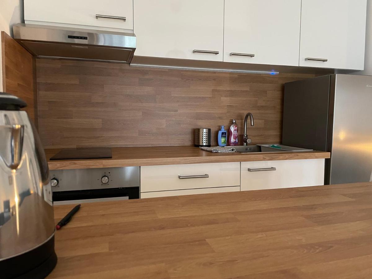 Studio Apartman Rita Zagreb Exteriör bild